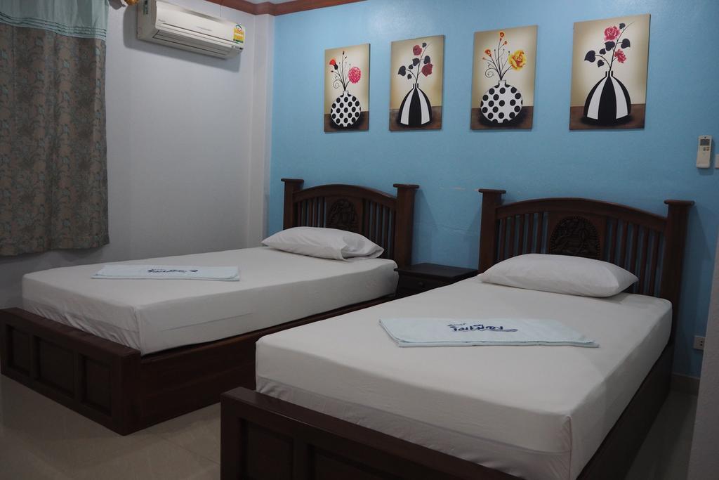Rimmueng Resort Phanom Sarakham Extérieur photo